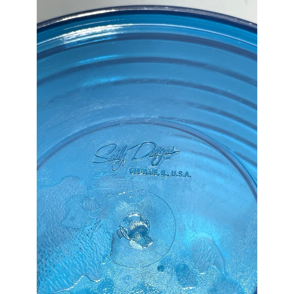 Vintage Sally Designs Blue Ribbed Lucite Ice Bucket w/ Lid Liner - Picture 9 of 9